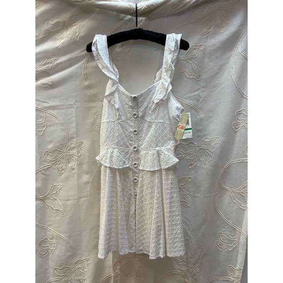 GB Dresses & Skirts - NWT GB White Dress. Size Large